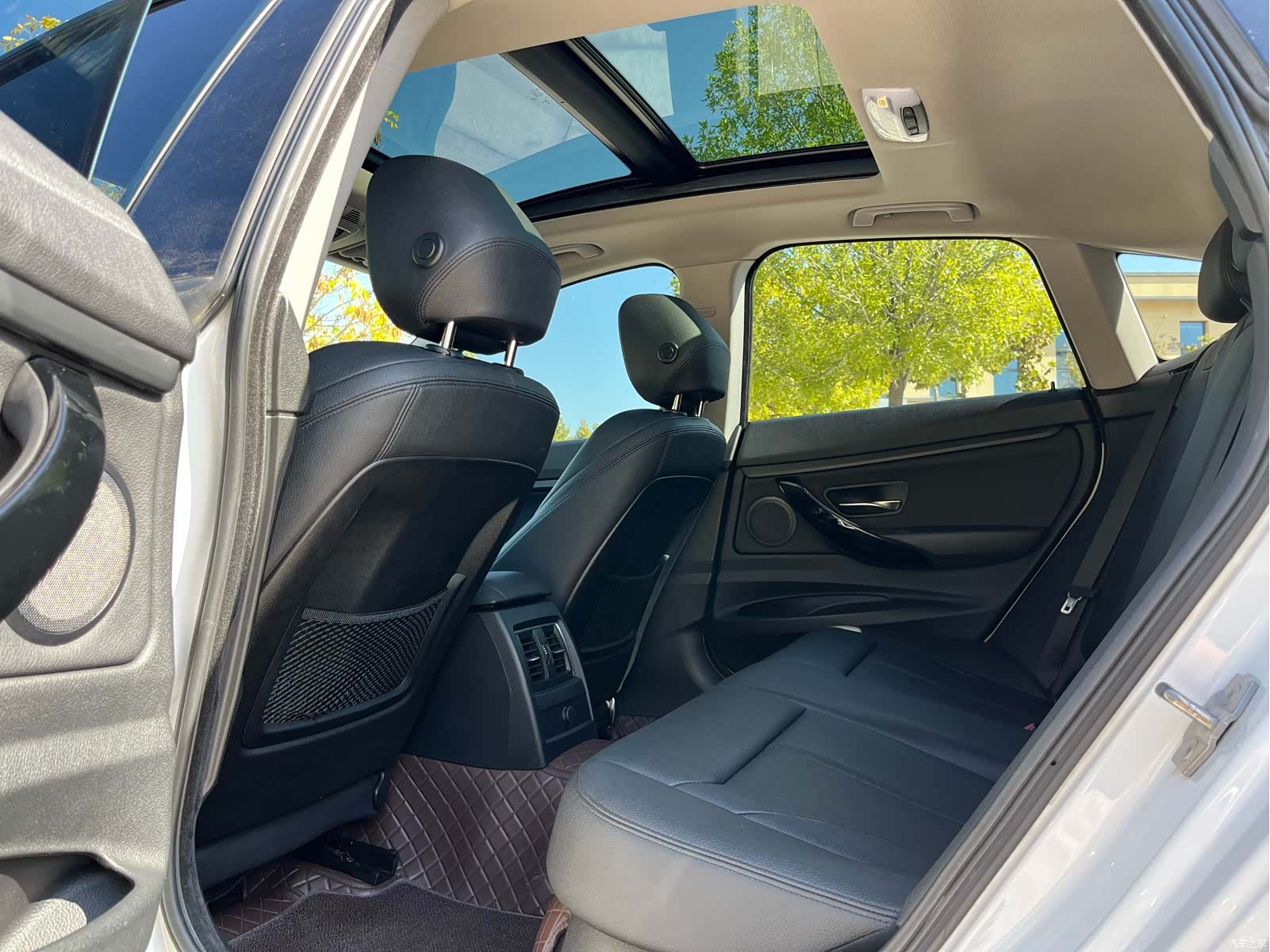 BMW 3 Series, 2018 8