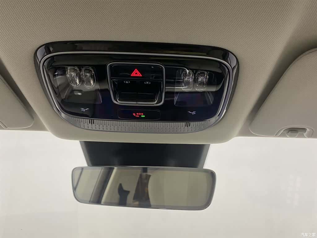 Geely M9, 1900 26