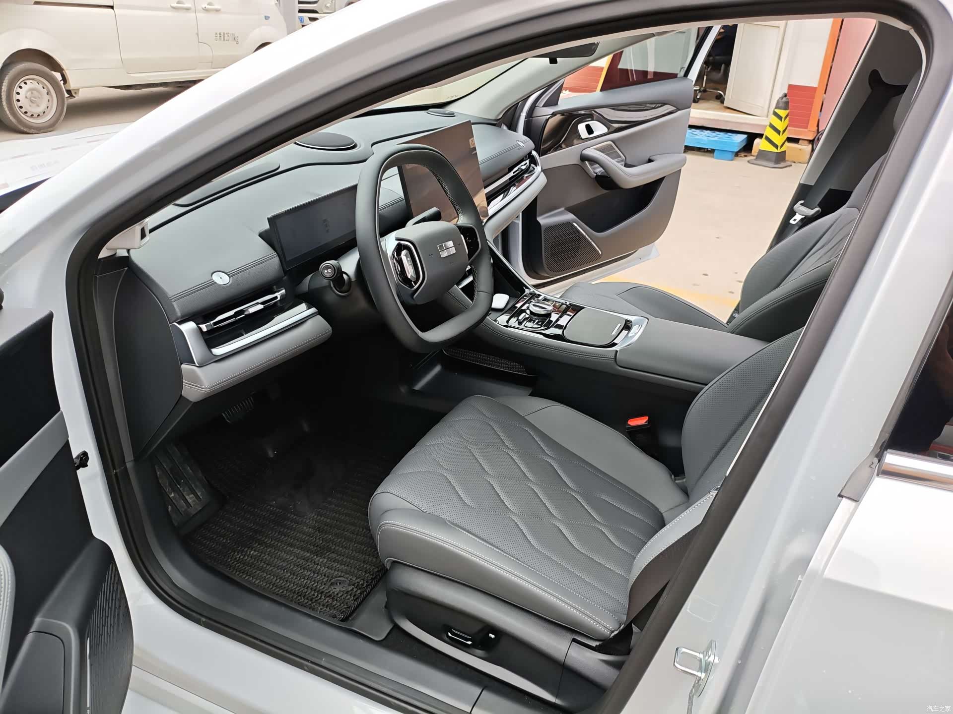 Geely A7, 2026 8