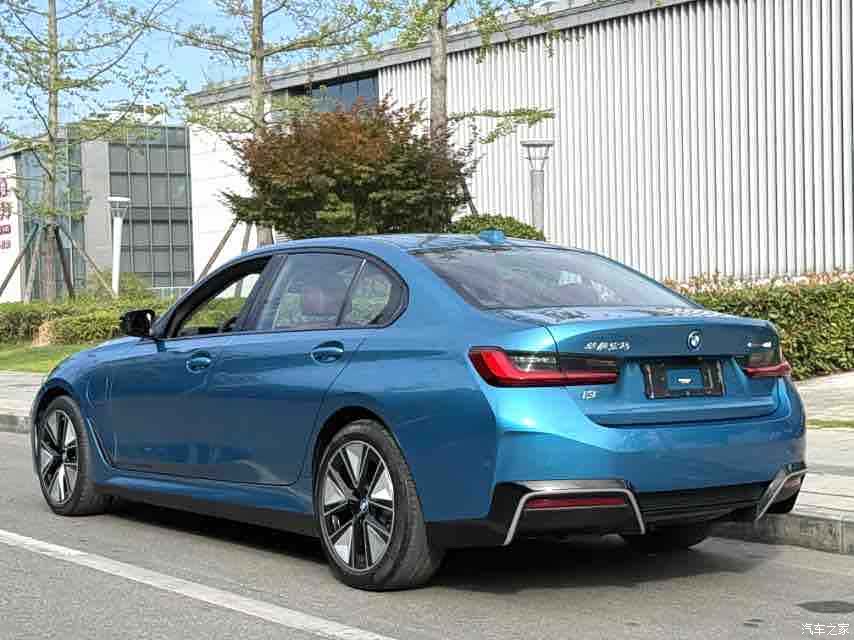 BMW i3, 2023 4