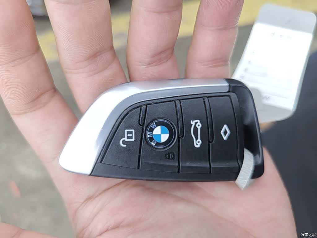 BMW i3, 2022 9