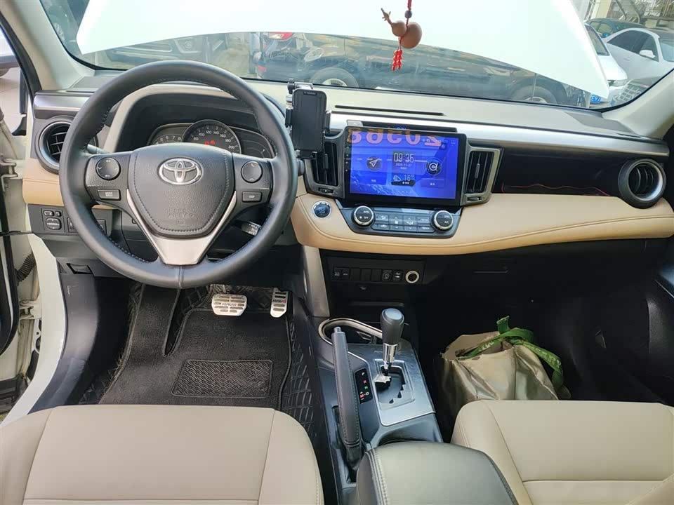 Toyota RAV4 Rongfang