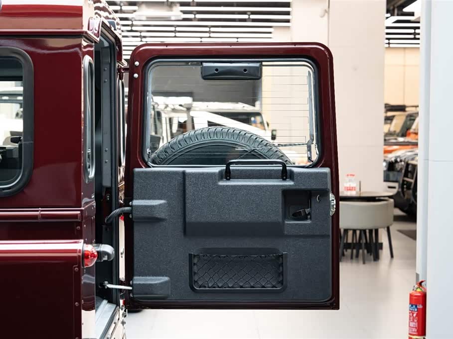 Land Rover guard Land Rover guard