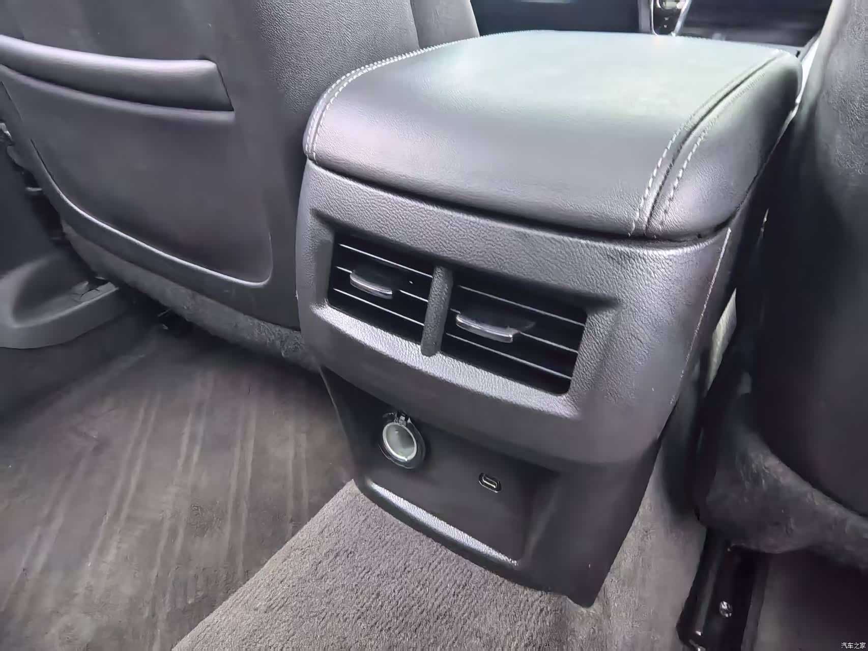Cadillac CT5, 2023 10