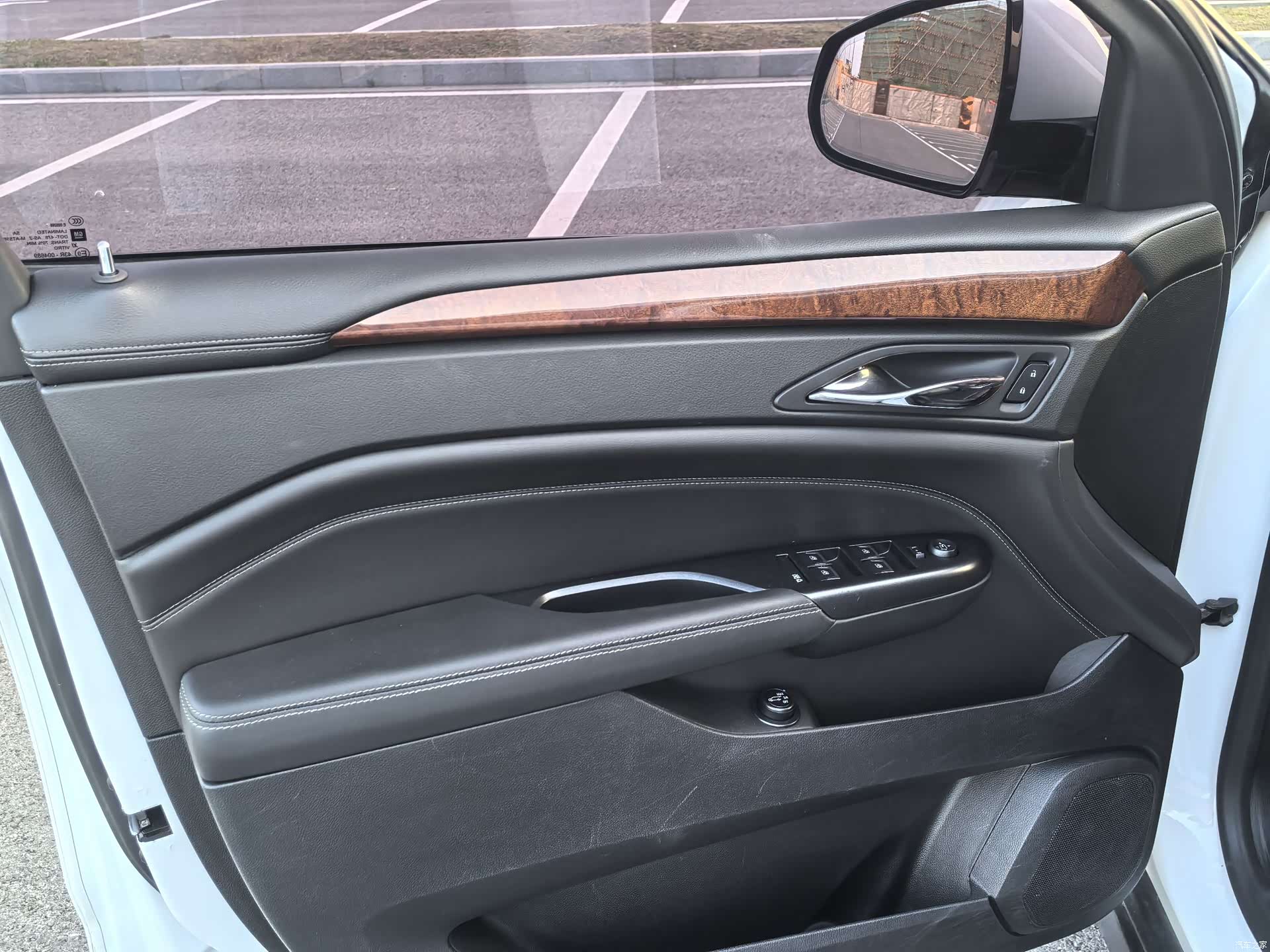 Cadillac SRX, 2016 4
