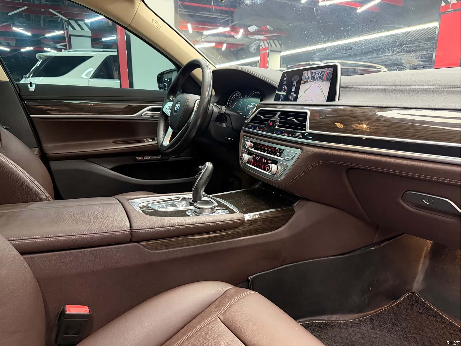 BMW 7 Series, 2016 24