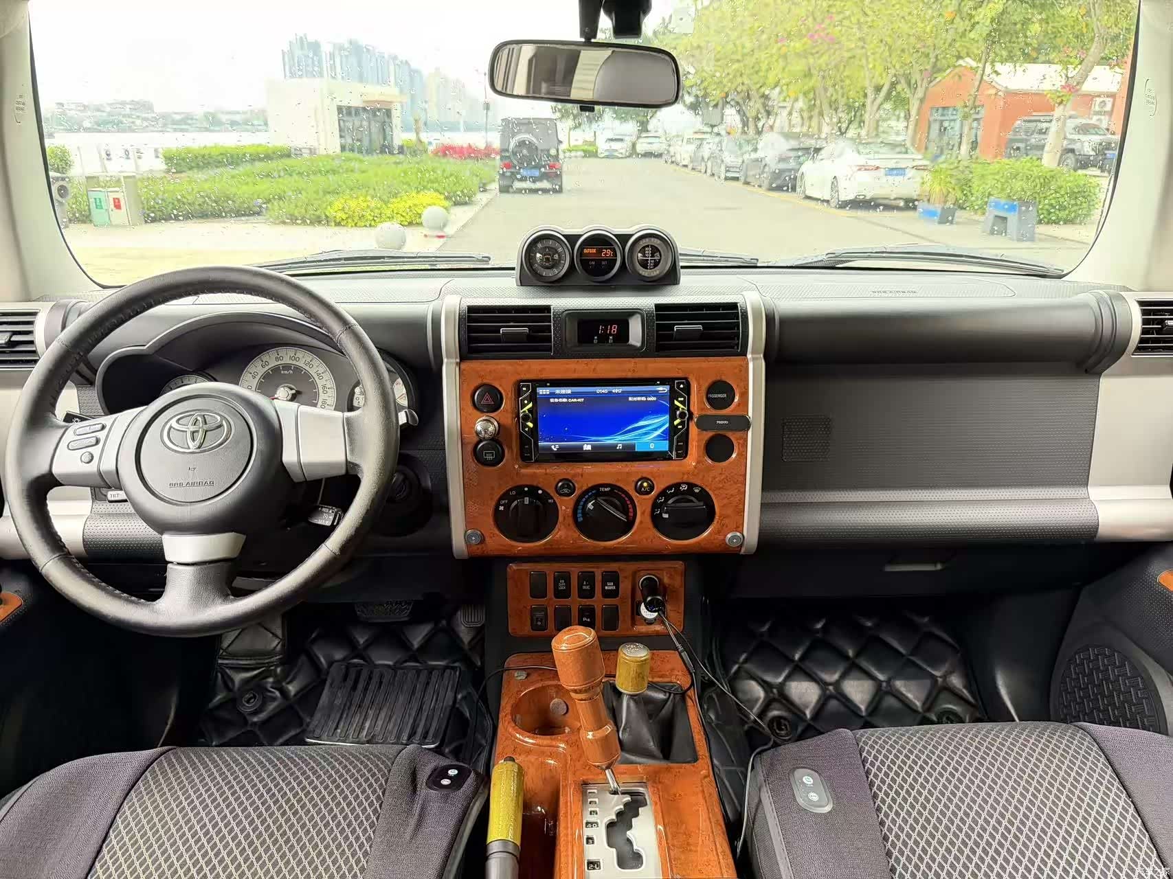 Toyota FJ, 2008 10