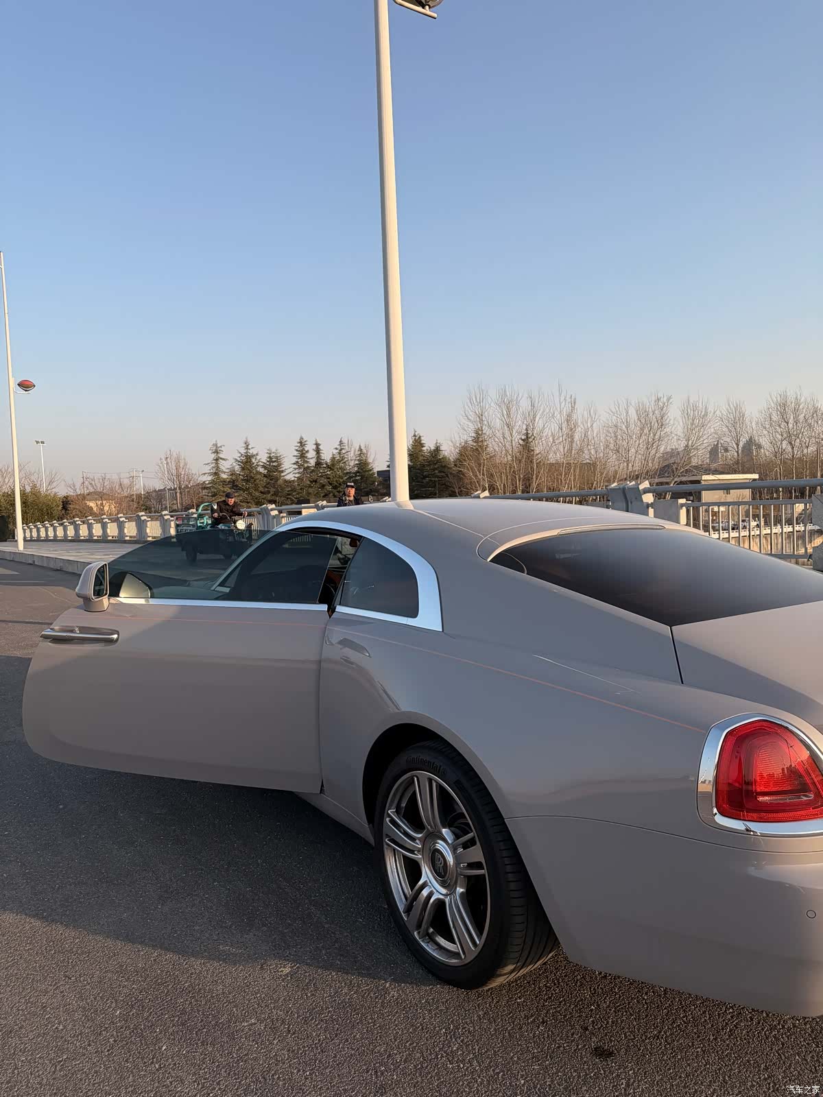 Rolls-Royce Wraith, 2021 17
