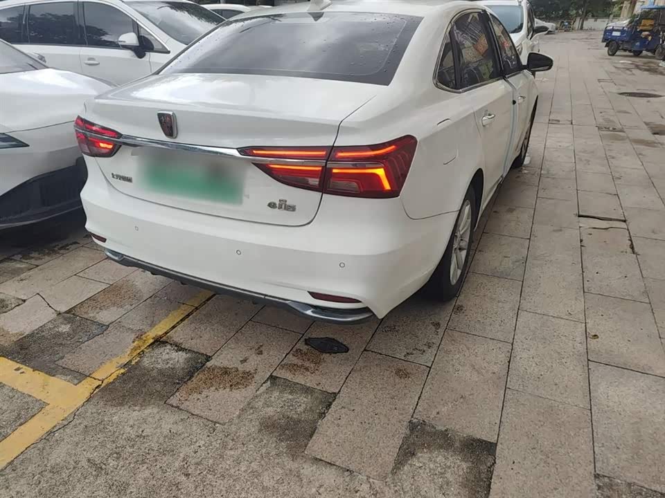 Roewe i6 Roewe i6