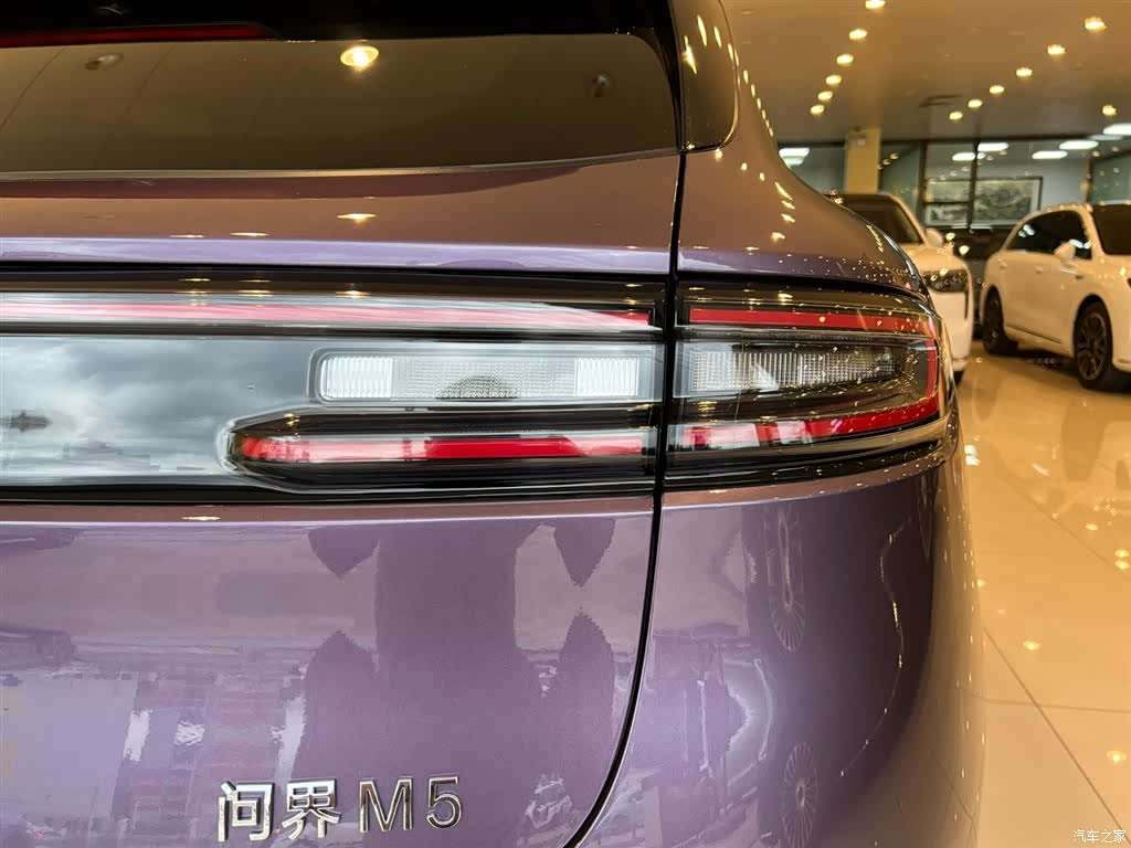 AITO M5, 2025 10