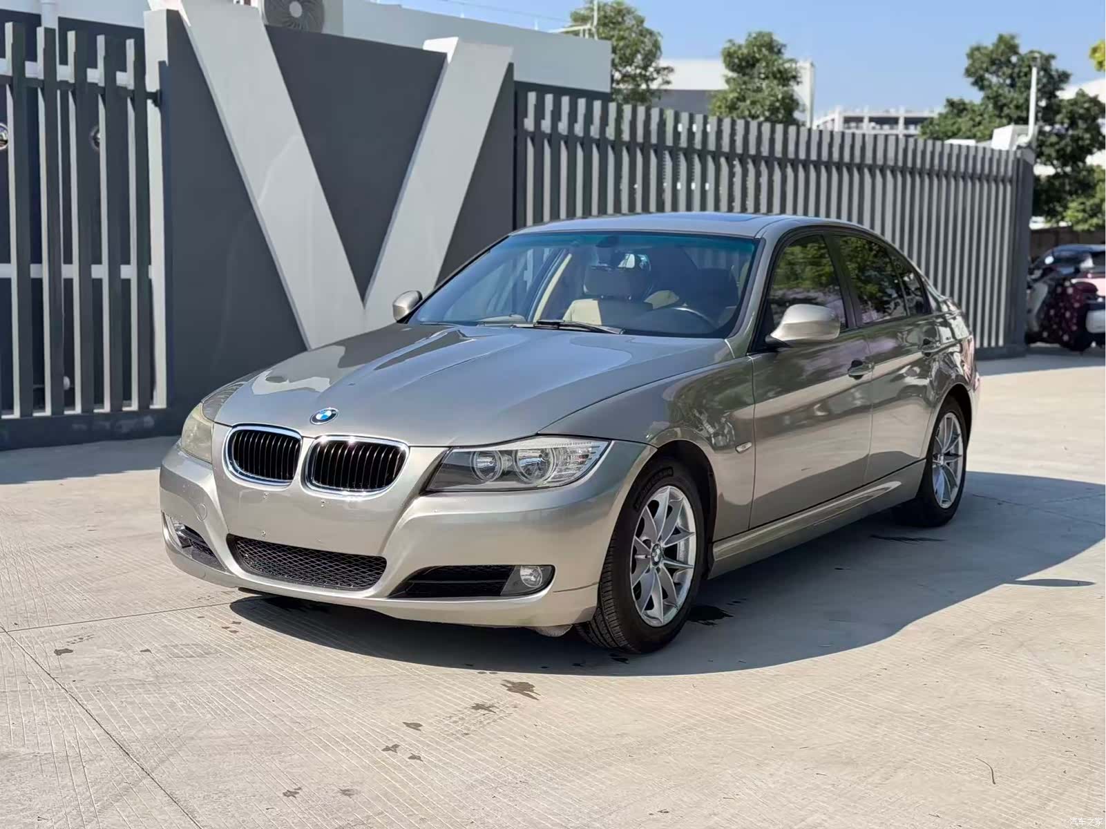 BMW 3 Series, 2011 3