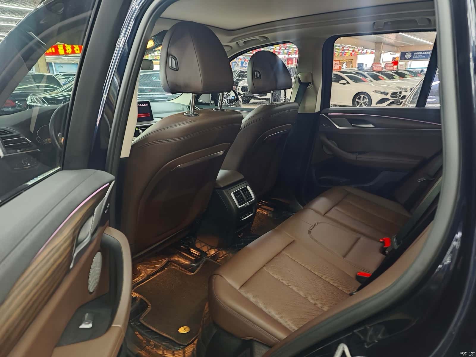 BMW X3, 2022 все фото