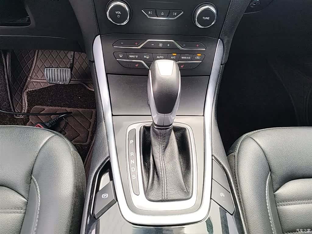 Ford Edge, 2019 14
