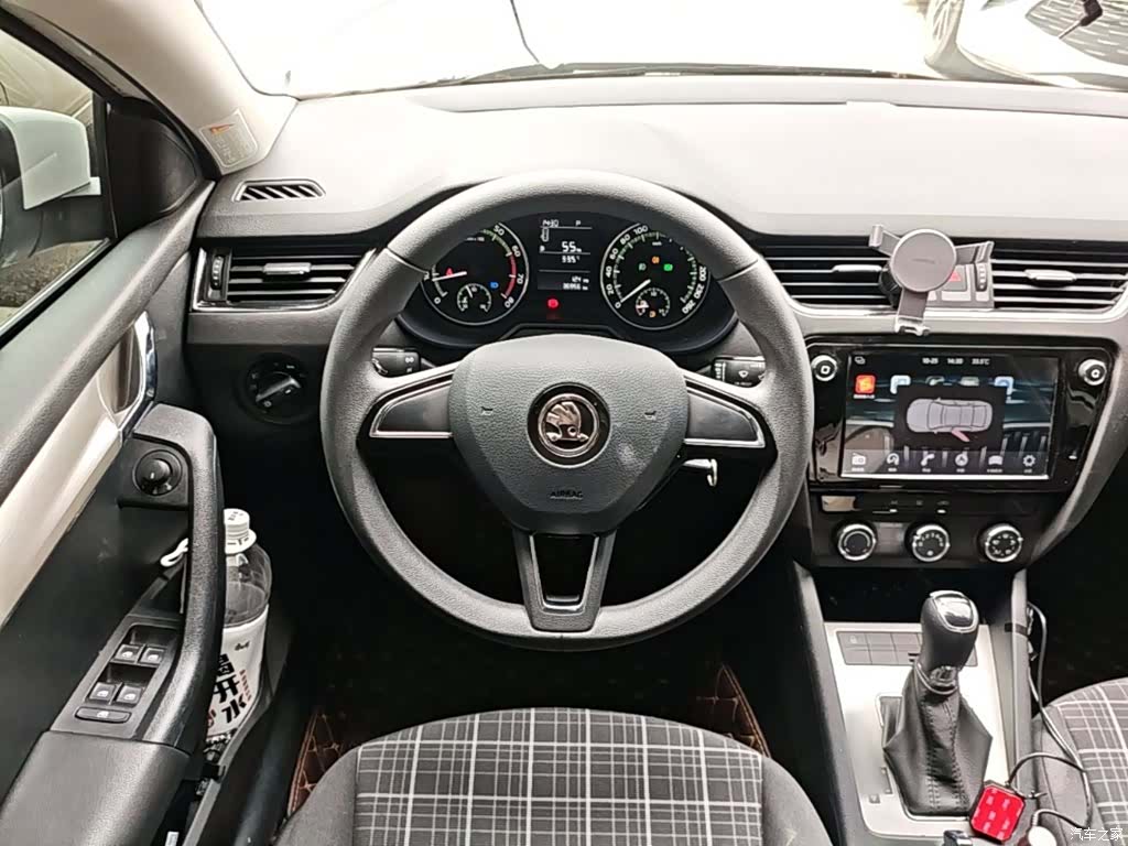 Skoda Octavia, 2018 11
