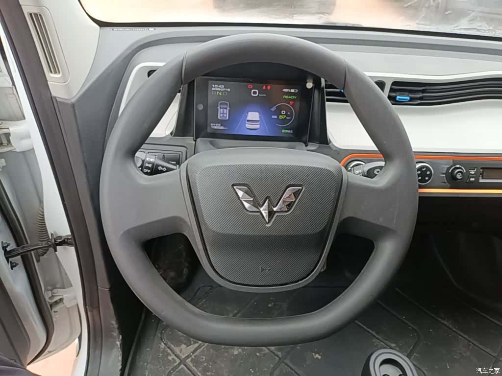 Wuling MINIEV, 2021 11