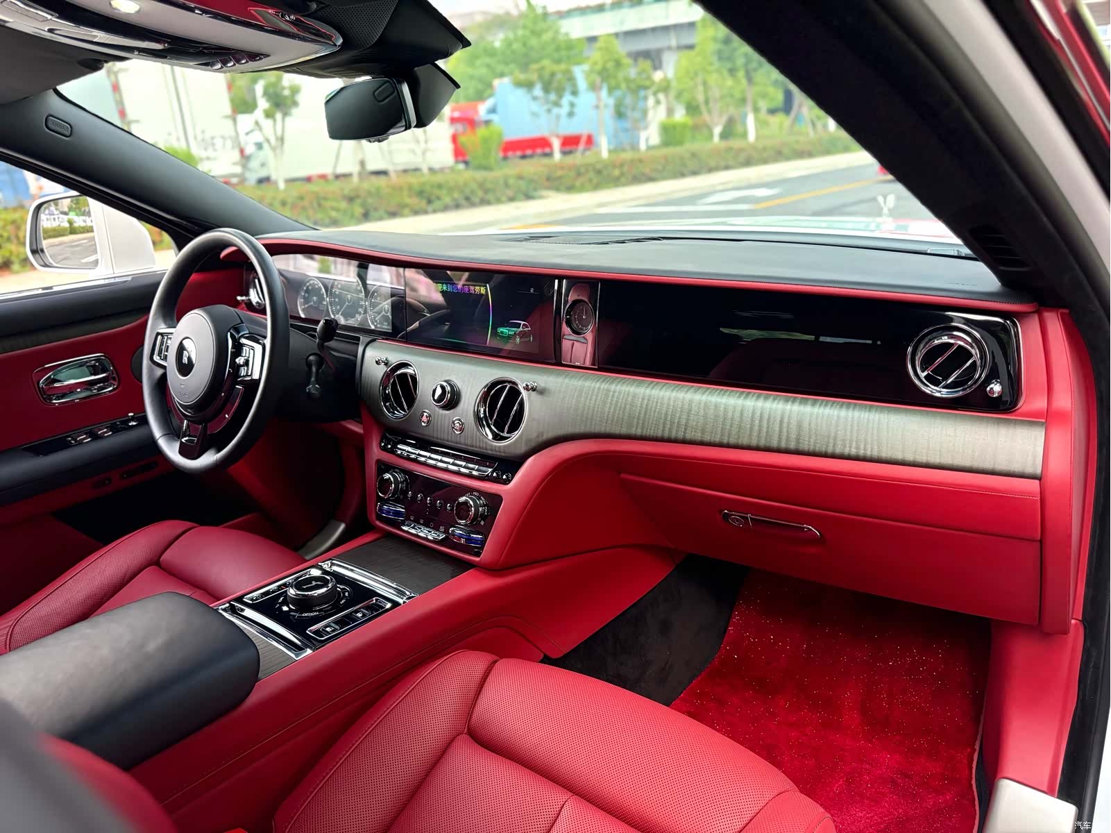 Rolls-Royce Ghost, 2022 6