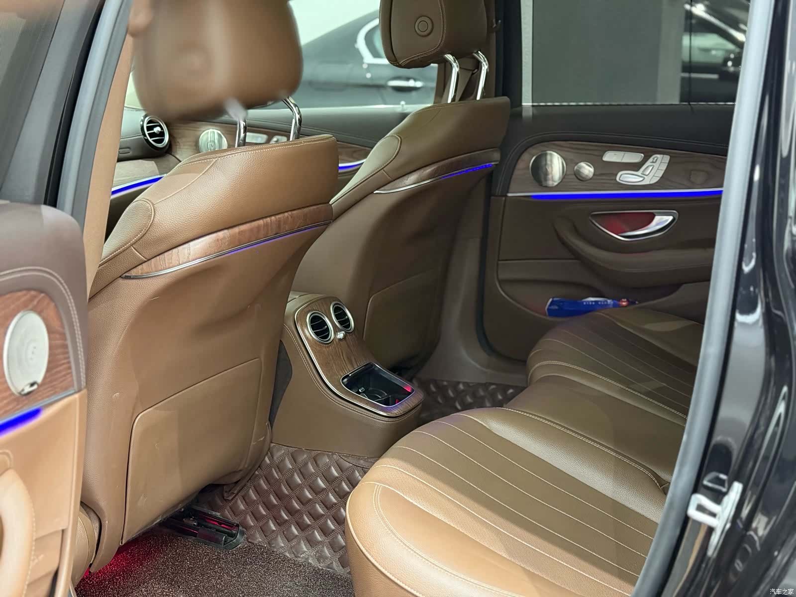Mercedes-Benz E-Class, 2022 все фото
