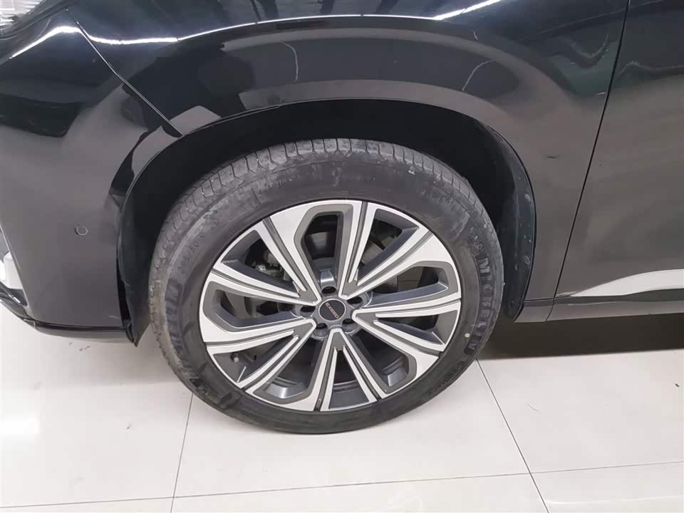 Exeed Lanyue
