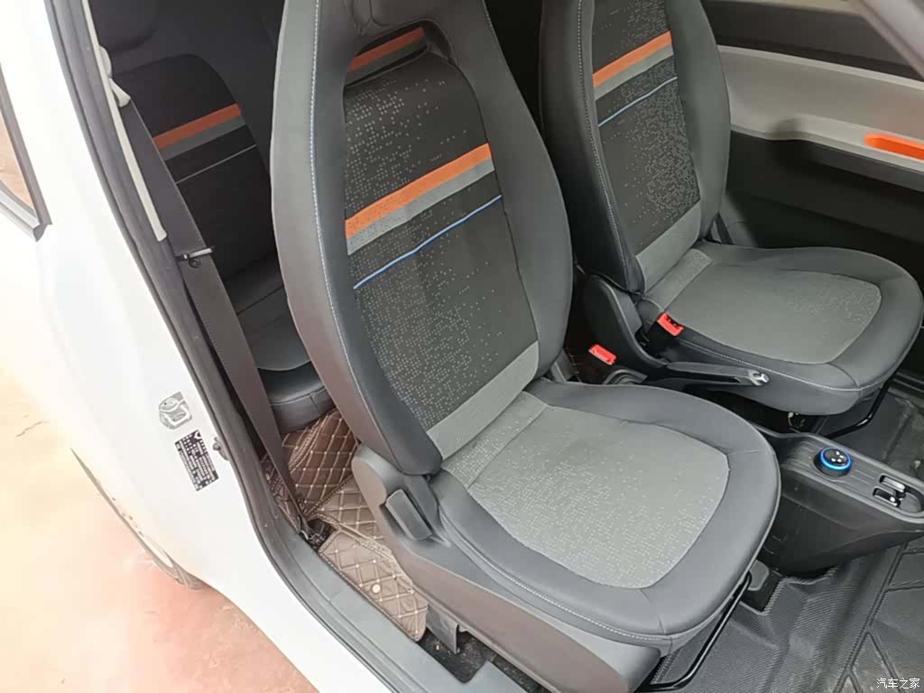 Wuling MINIEV, 2021 25