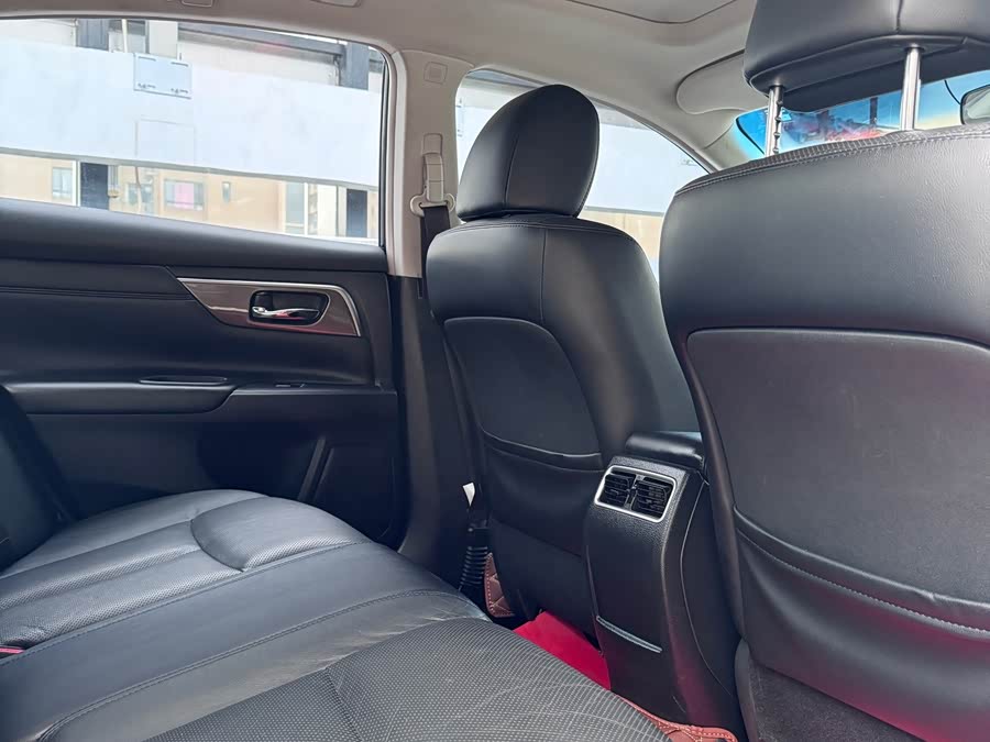 Nissan Altima 2015, фото 15