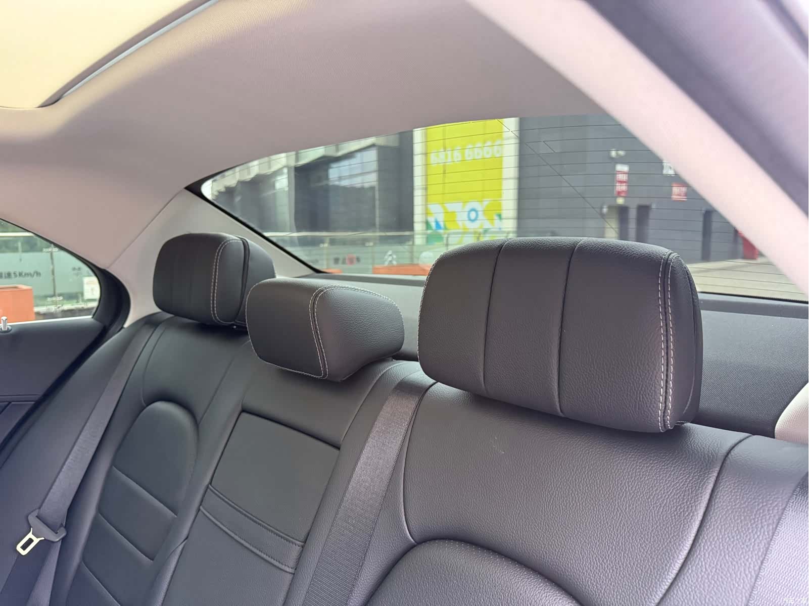 Mercedes-Benz C-Class, 2019 36