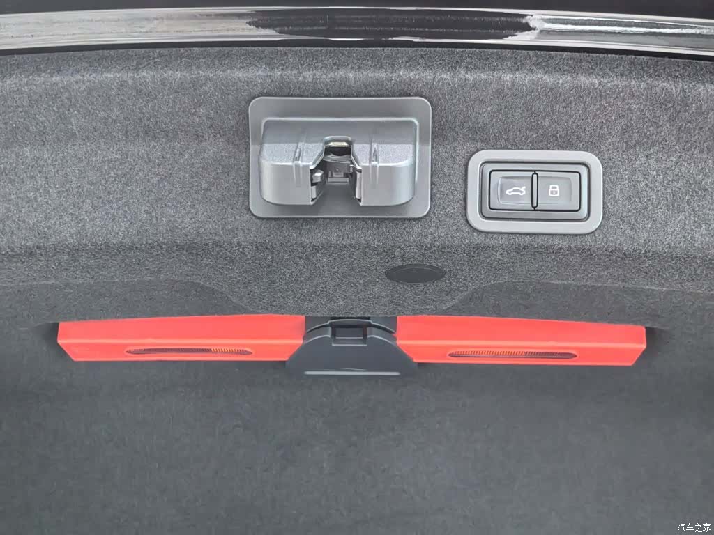 Audi A6L, 2024 15