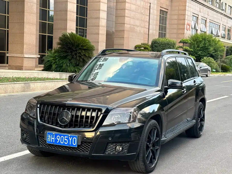 Mercedes-Benz GLK grade