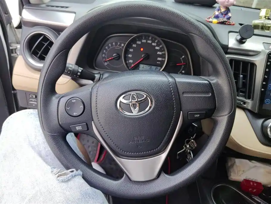 Toyota RAV4 Rongfang