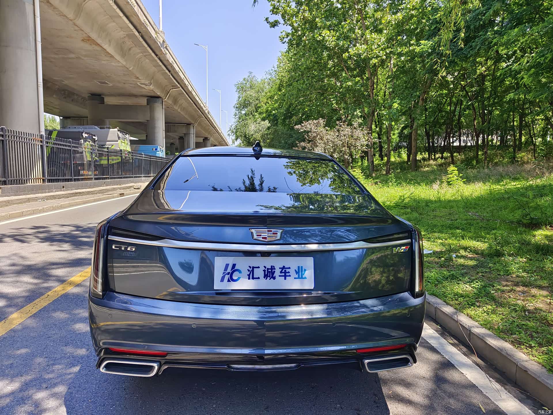 Cadillac CT6, 2023 все фото