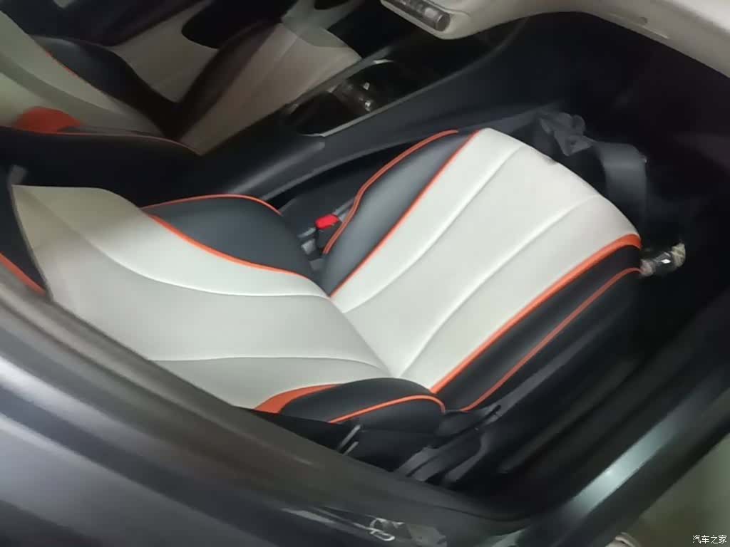 BYD Dolphin, 2022 25