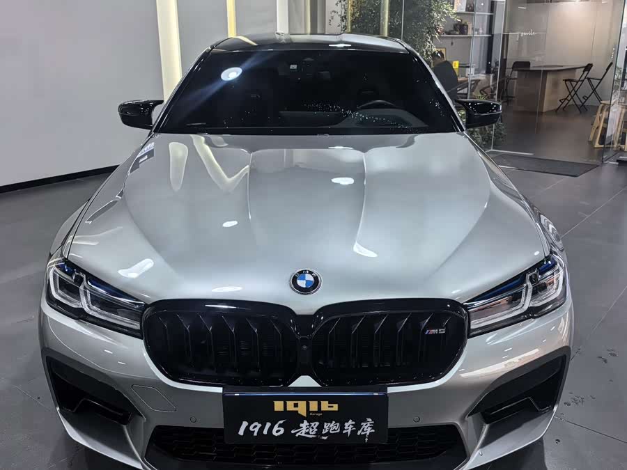 BMW M5 2021, фото 1