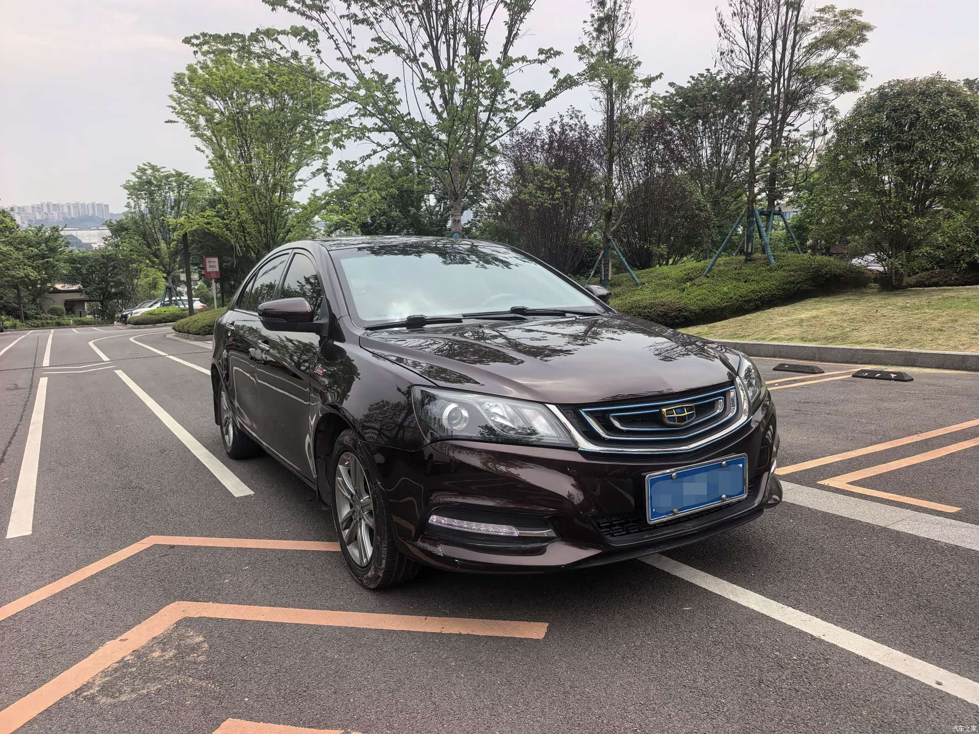Geely Emgrand, 2017 3