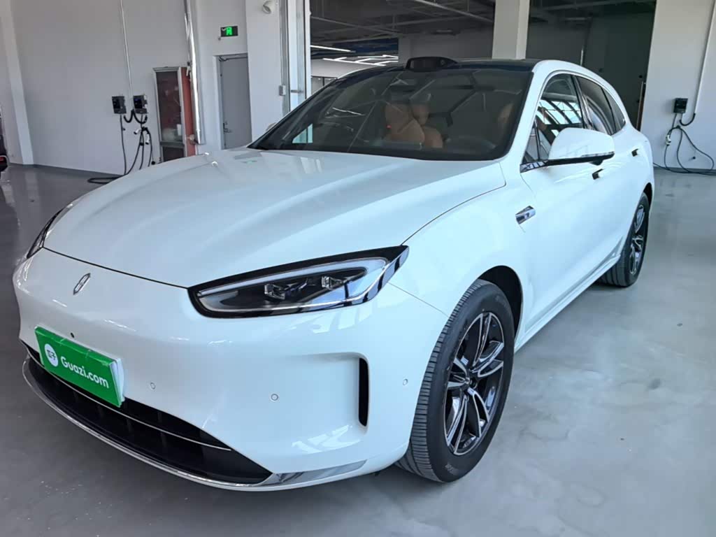 AITO M5
