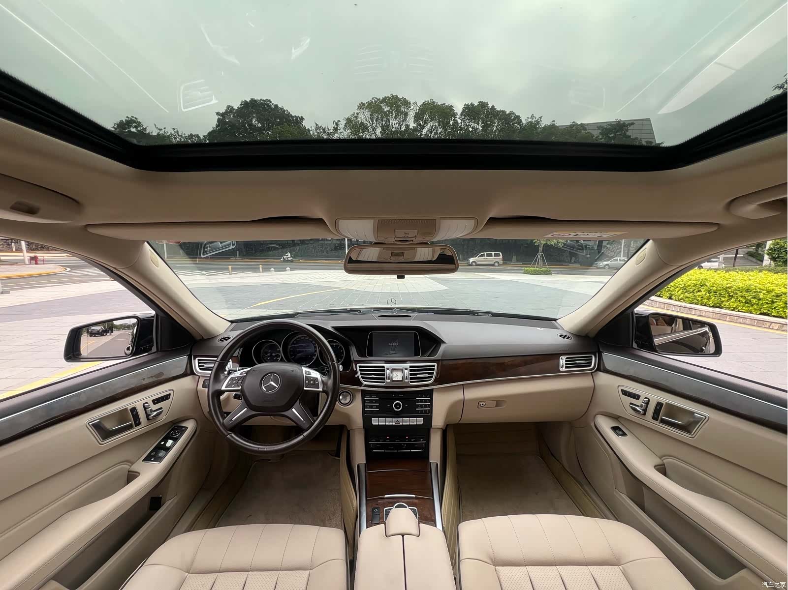 Mercedes-Benz E-Class, 2016 18
