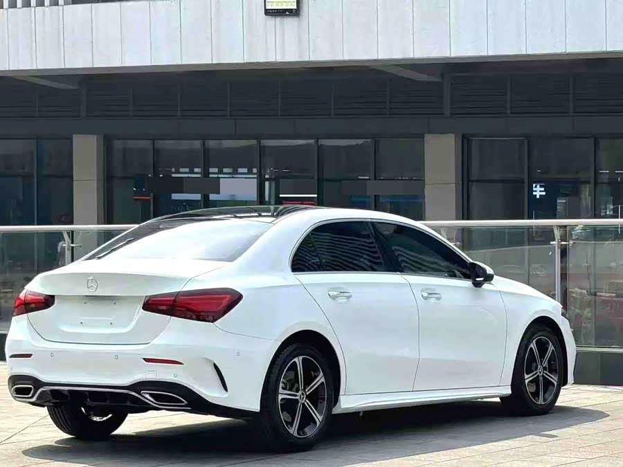 Mercedes-Benz A-Class 2023, фото 10