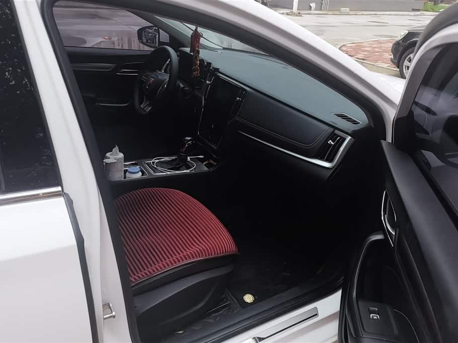 Roewe i6 Roewe i6