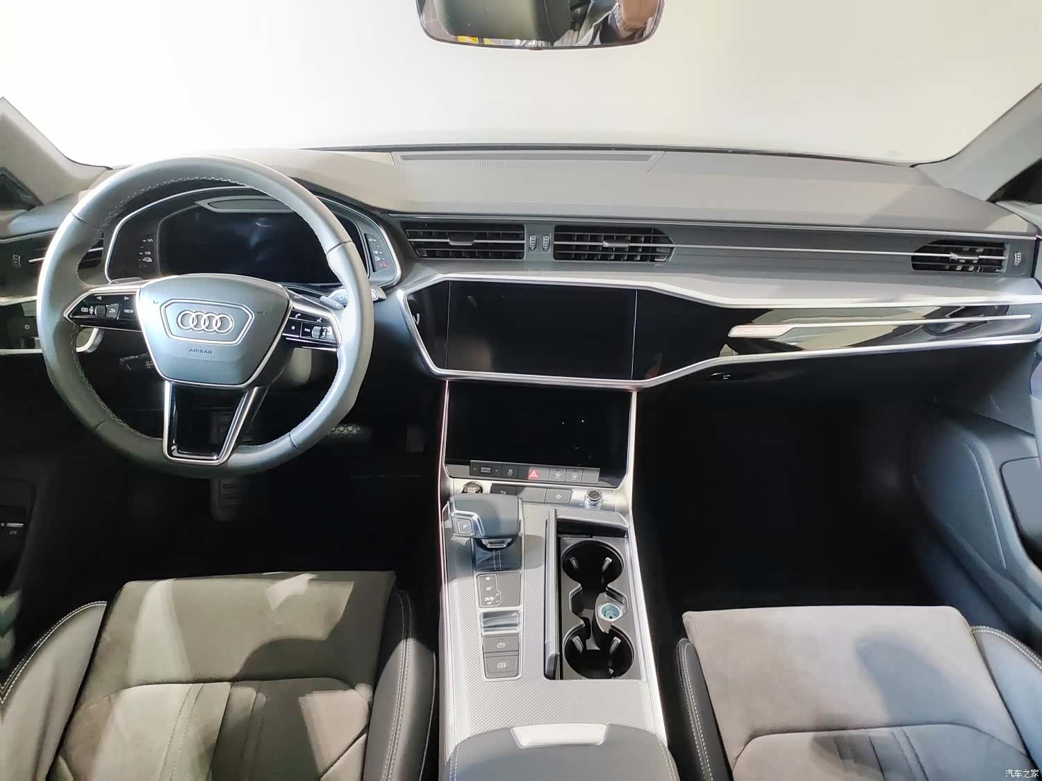 Audi A6L, 2020 7