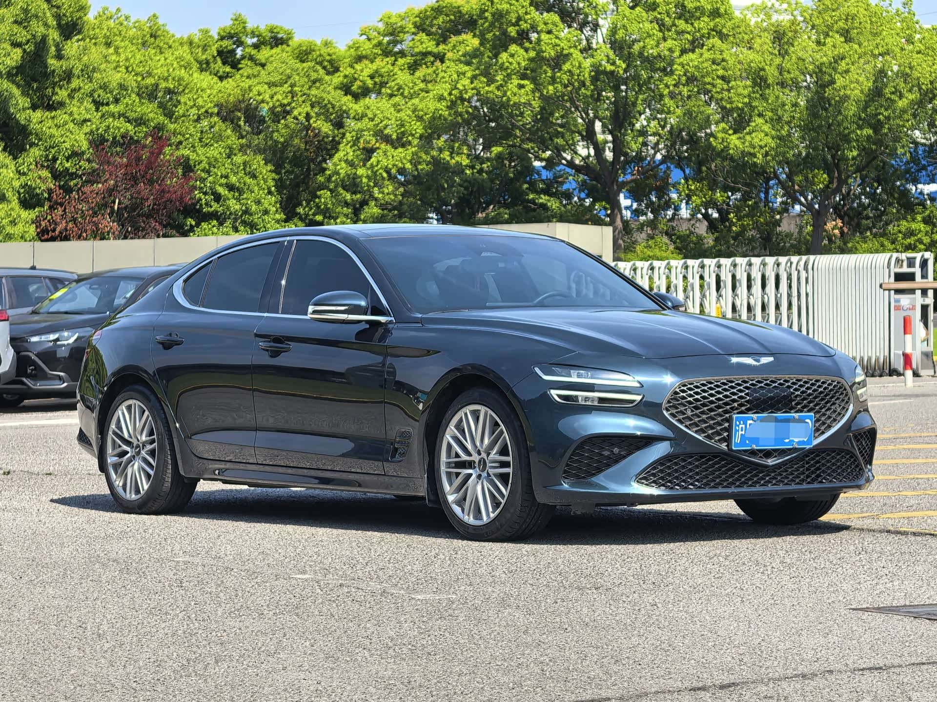 Genesis G70, 2022 4