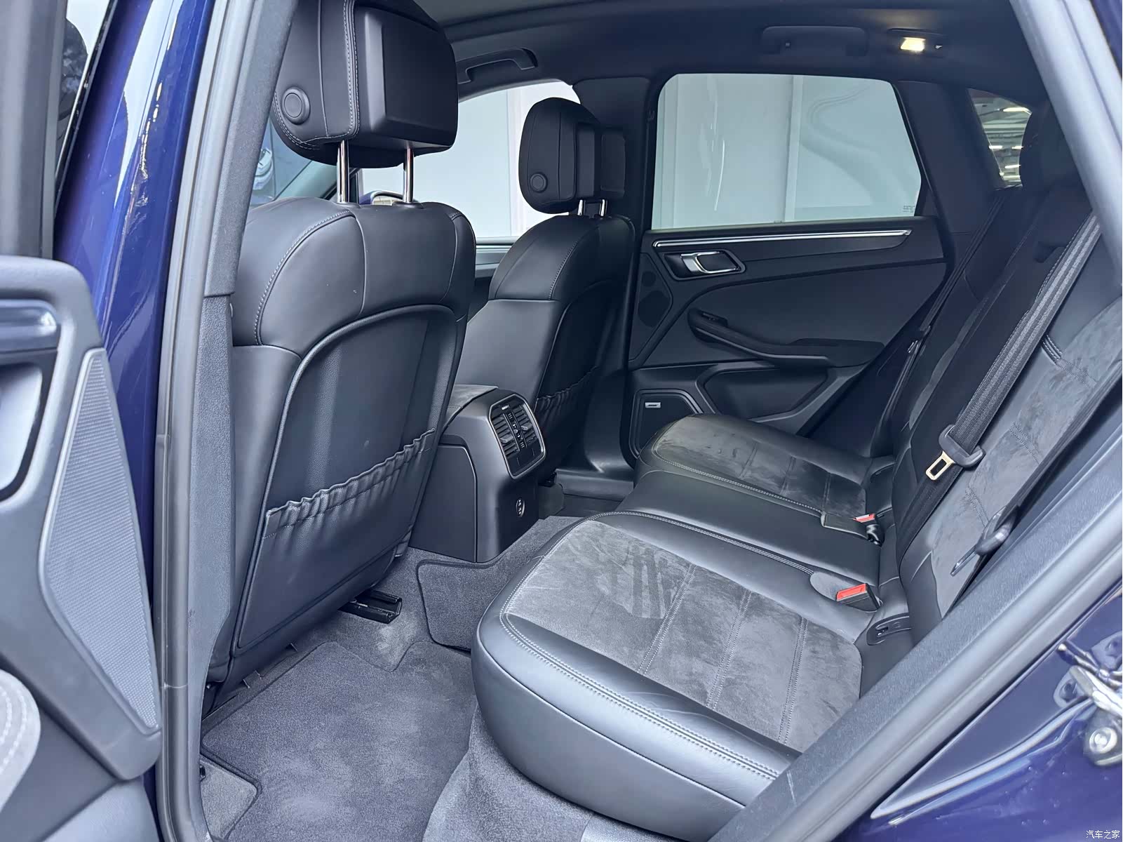 Porsche Macan, 2021 8