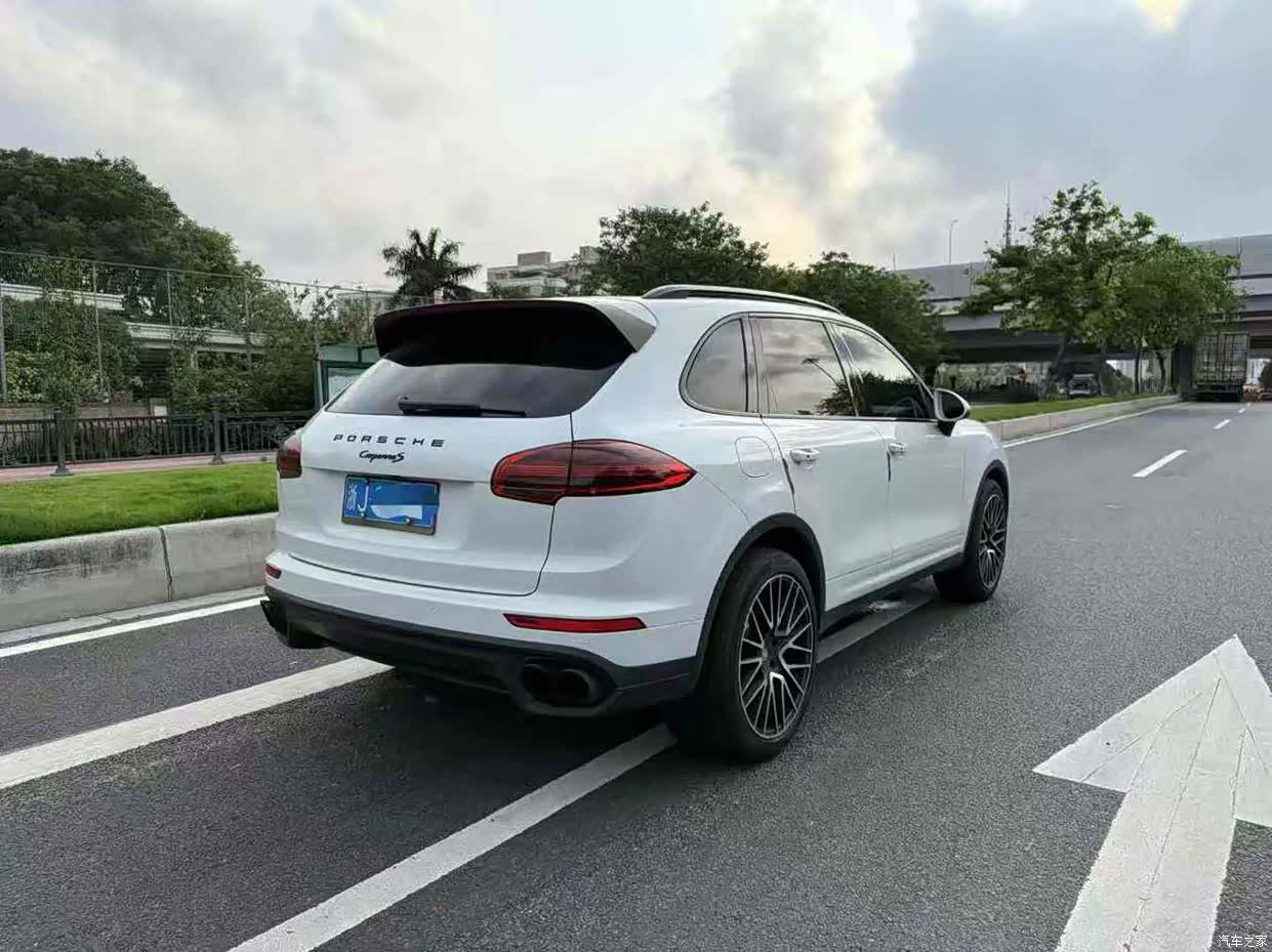 Porsche Cayenne, 2017 3