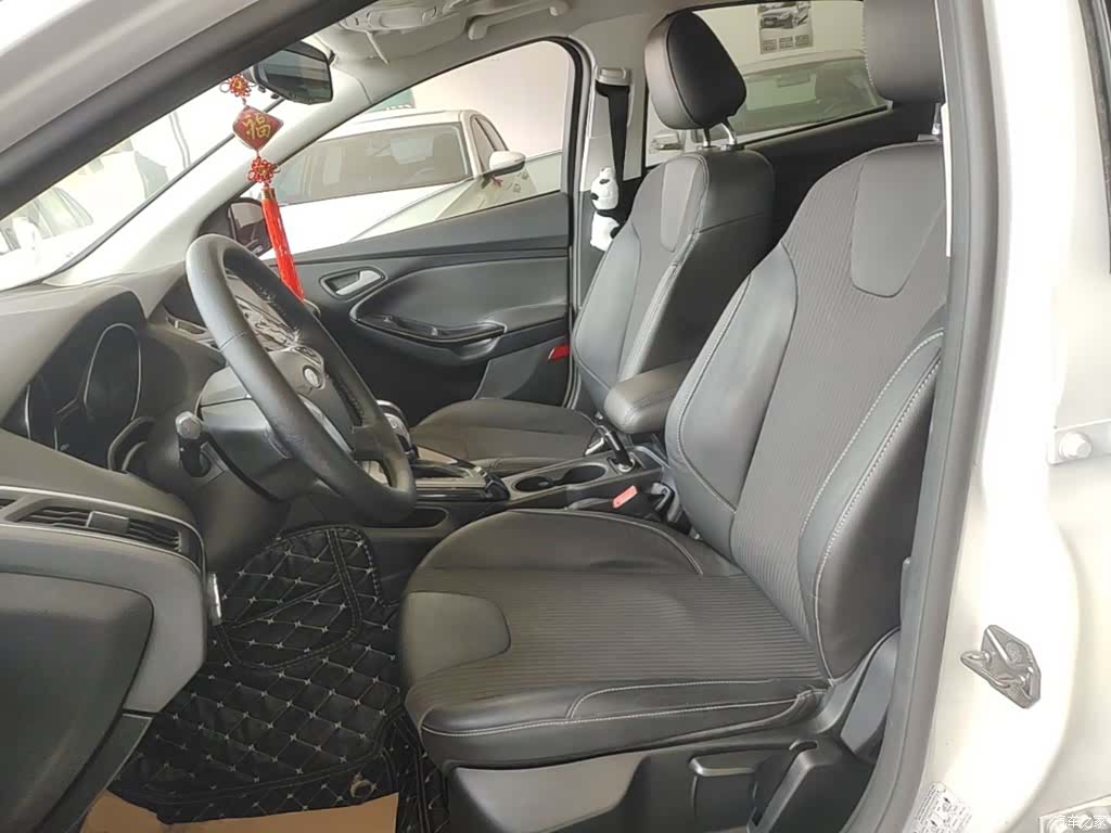 Ford Focus, 2015 15
