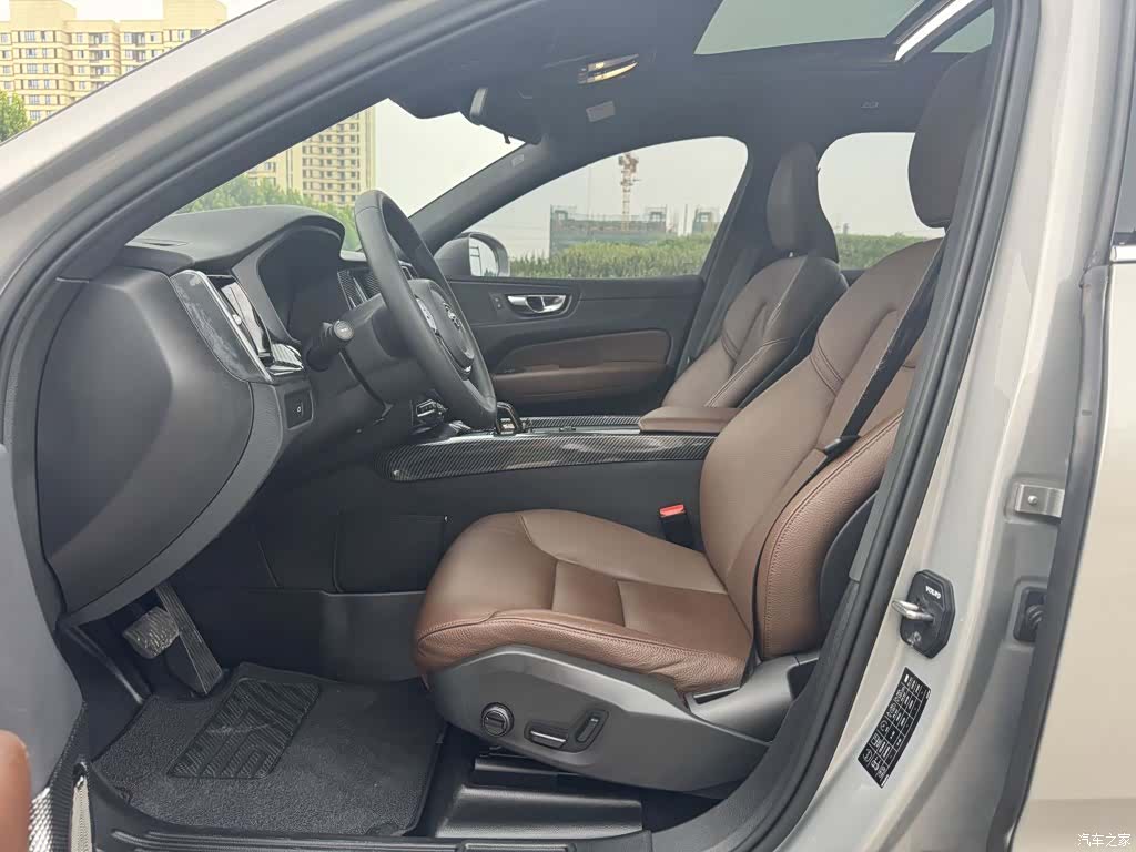 Volvo XC60, 2022 15