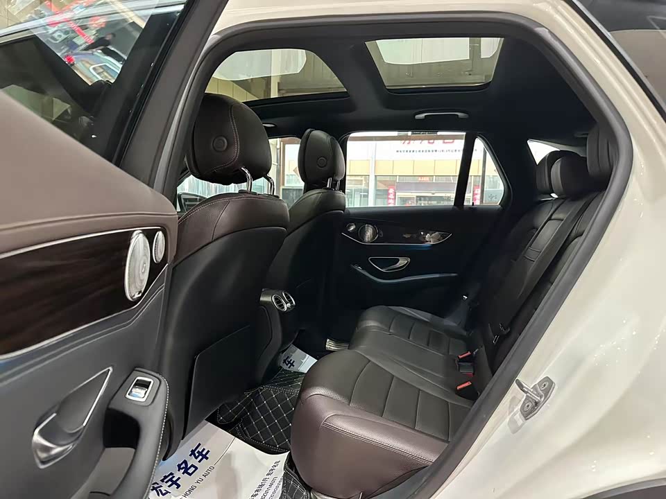Mercedes-Benz GLC Mercedes-Benz GLC