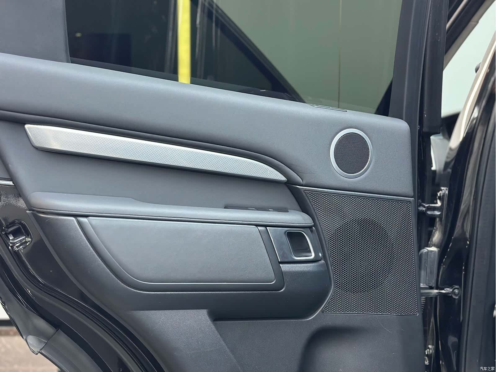 Land Rover Discovery, 2021 9