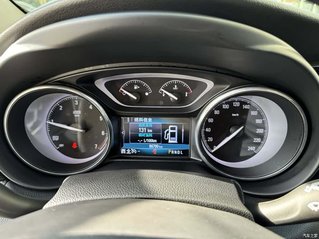 Buick Envision Plus, 2021 все фото