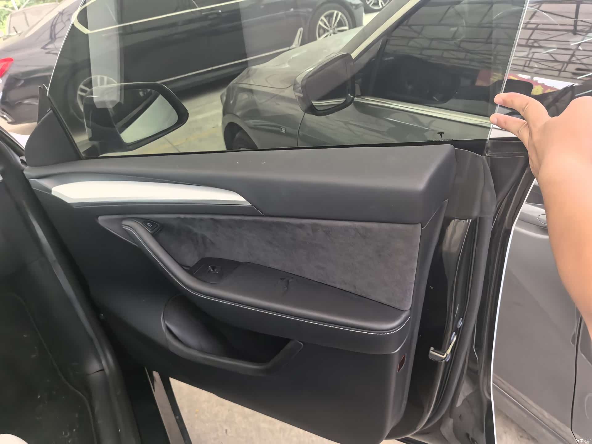Tesla Model Y, 2022 4