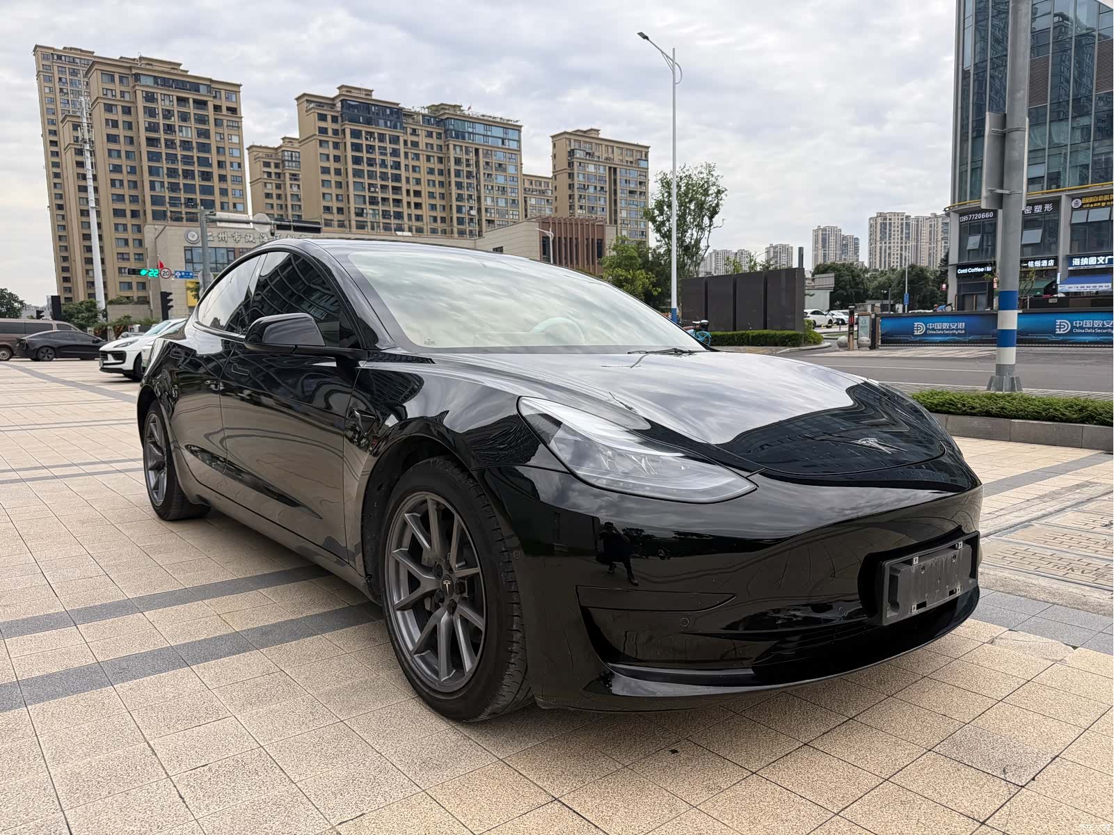 Tesla Model 3, 2021 3