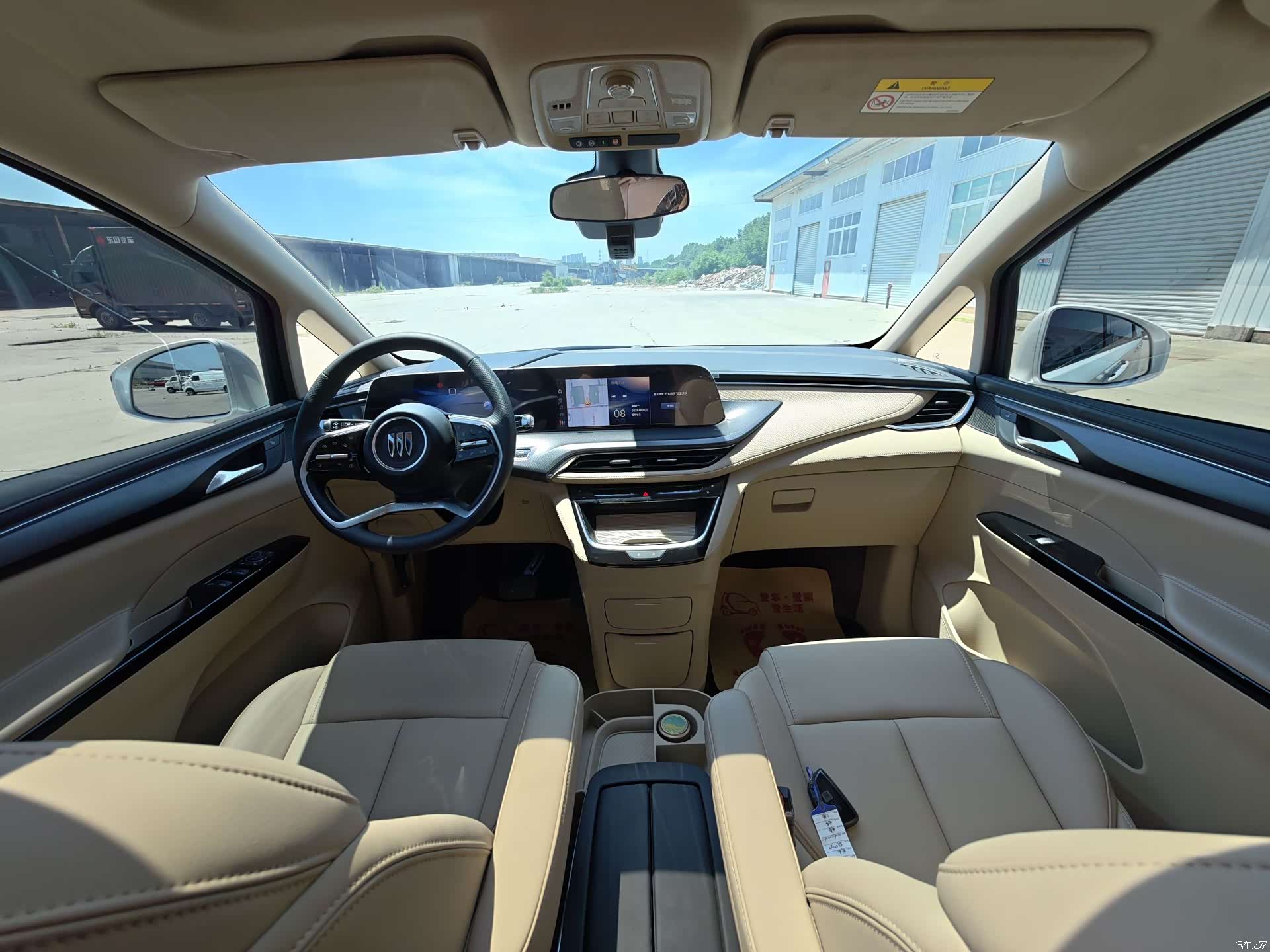 Buick GL8, 2025 все фото