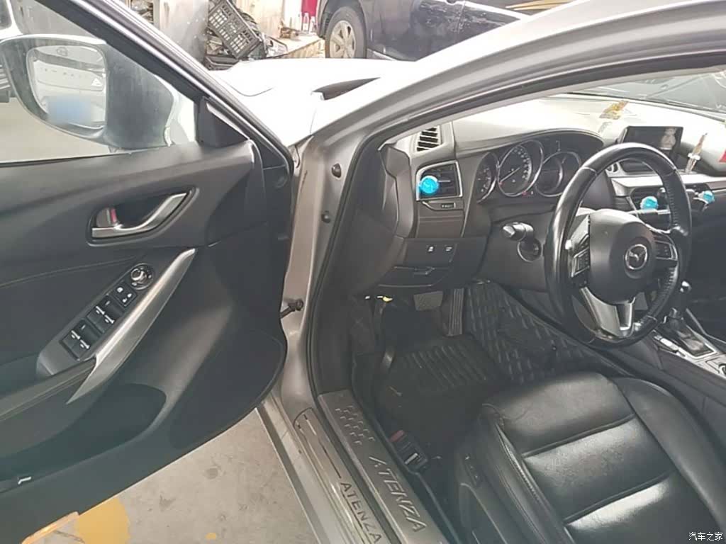 Mazda Atenza, 2017 16