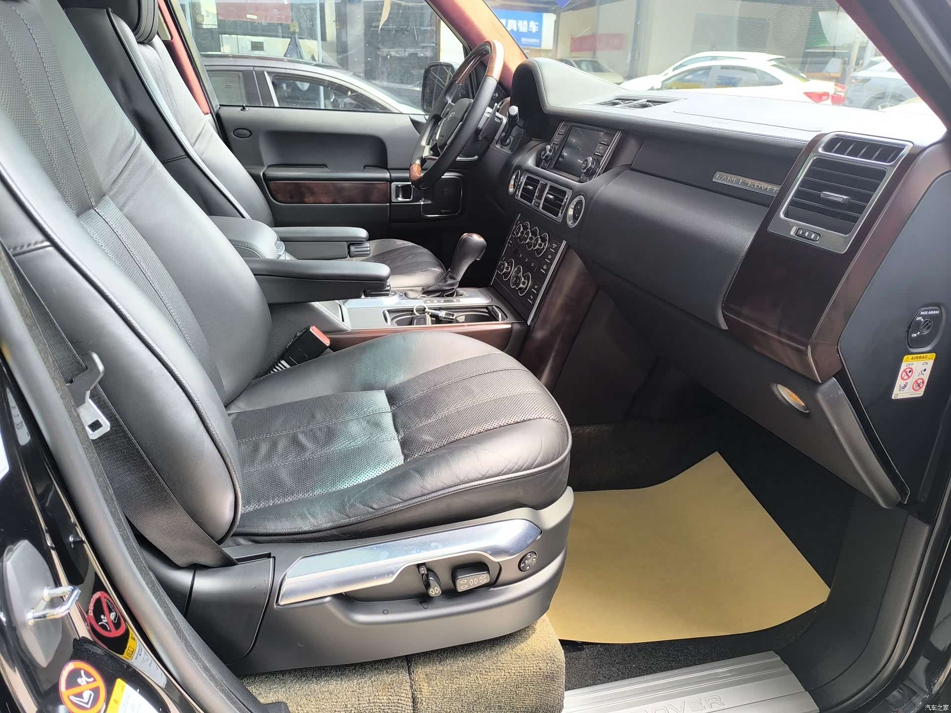 Land Rover Range Rover, 2012 6